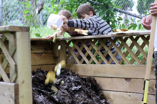 kids-composting