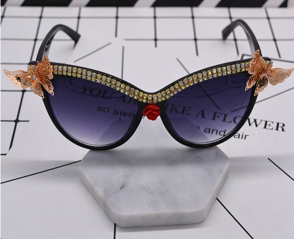 Sunset & Bling Sunglasses – The DeeVa Boutique