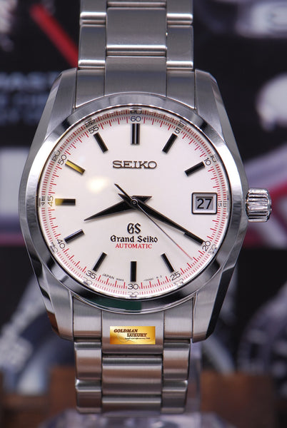 SOLD] GRAND SEIKO 37mm AUTOMATIC SBGR071 (MINT) – Goldman Luxury
