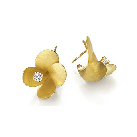 Ayesha Mayadas Freesia earrings in 18K yellow gold with diamonds