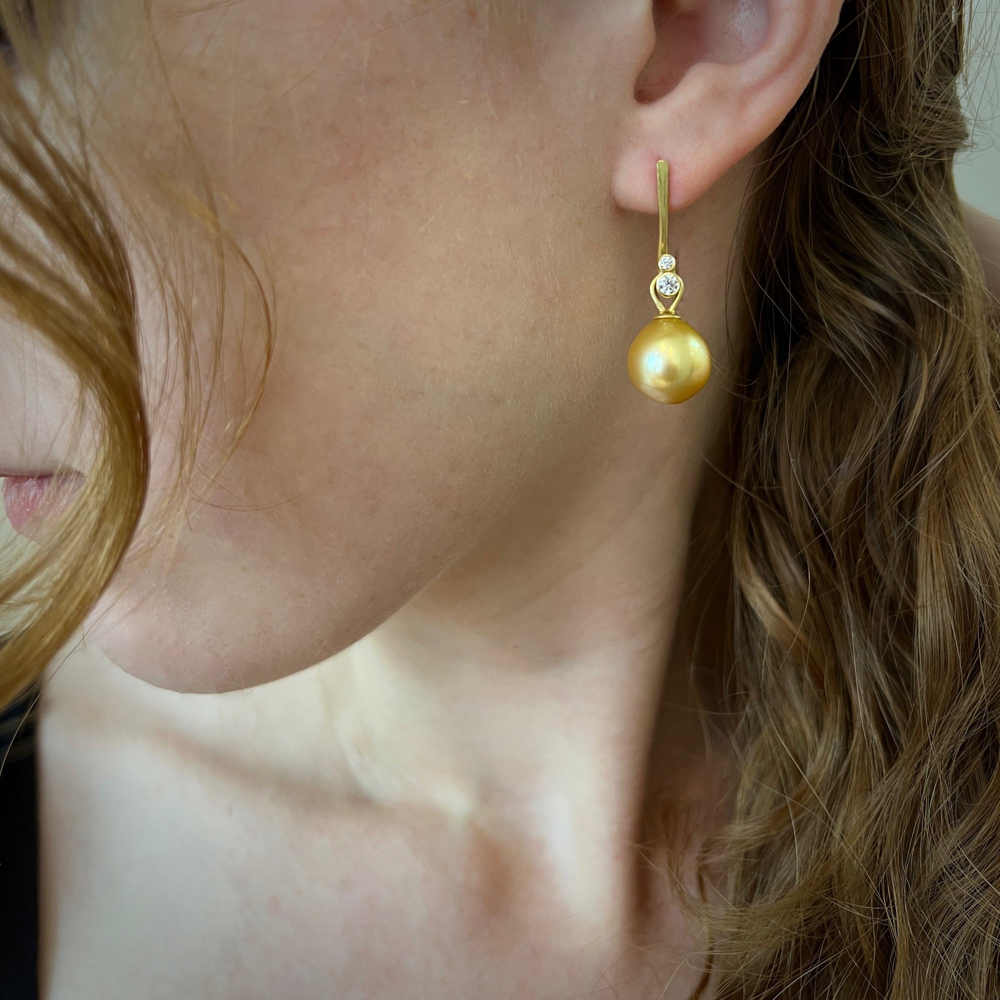 Driftwood Earrings in 18K yellow gold with white South Sea baroque pea - Ayesha  Mayadas