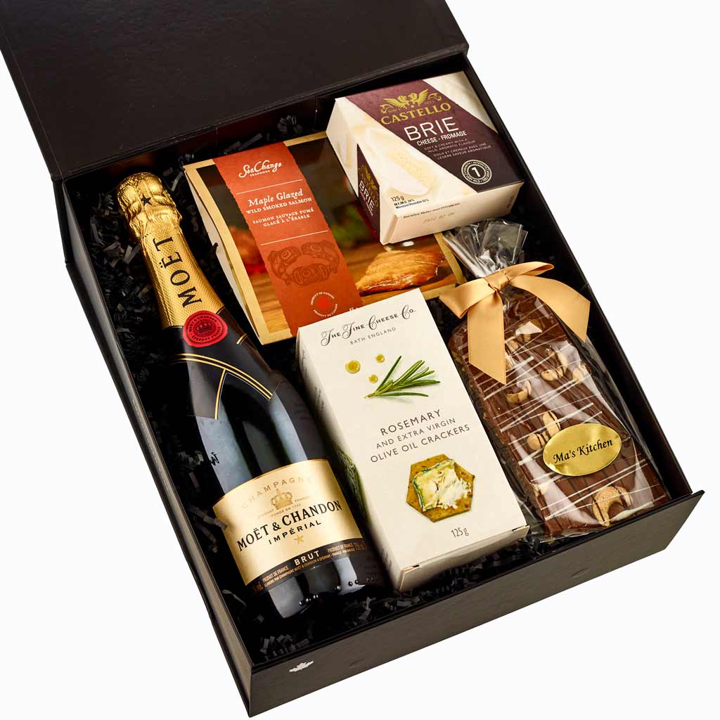 Gift Baskets Canada Best Canadian Gift Baskets MY BASKETS   My Baskets Boxes 3 Min 1400x 