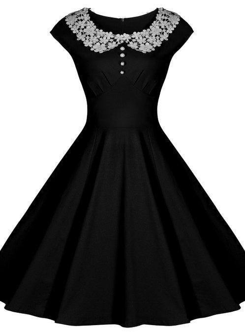 Black Vintage Dress with Lace Collar 