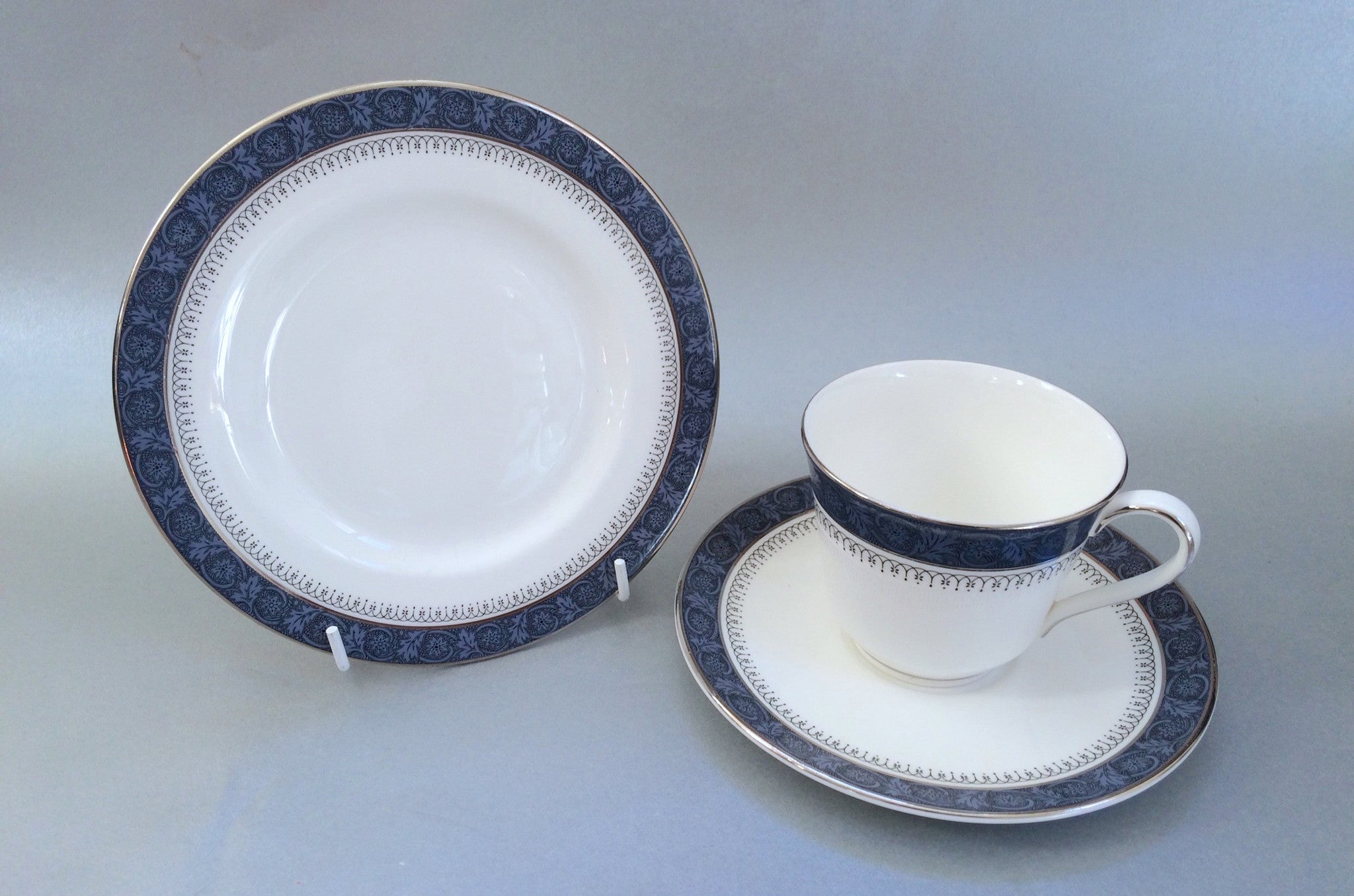 Royal Doulton Sherbrooke スープボウル-