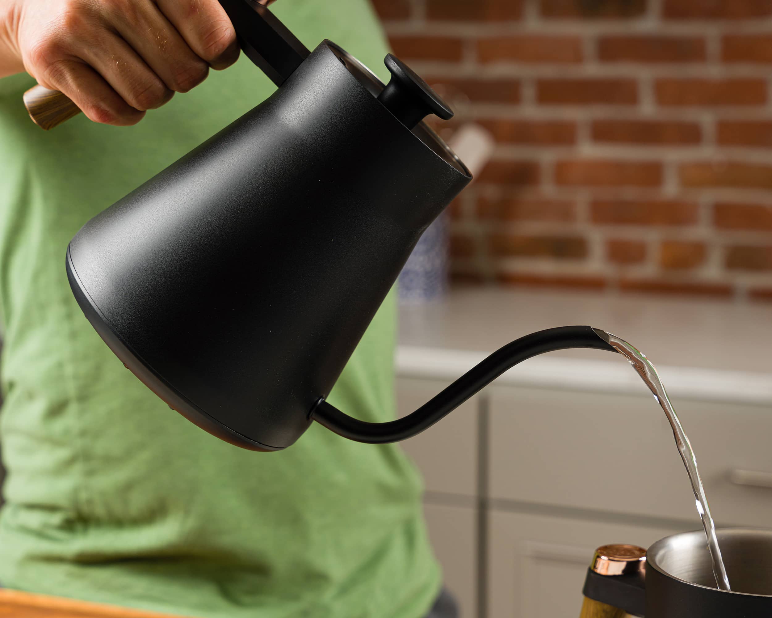 Ergonomics, Brod & Taylor Water Kettle