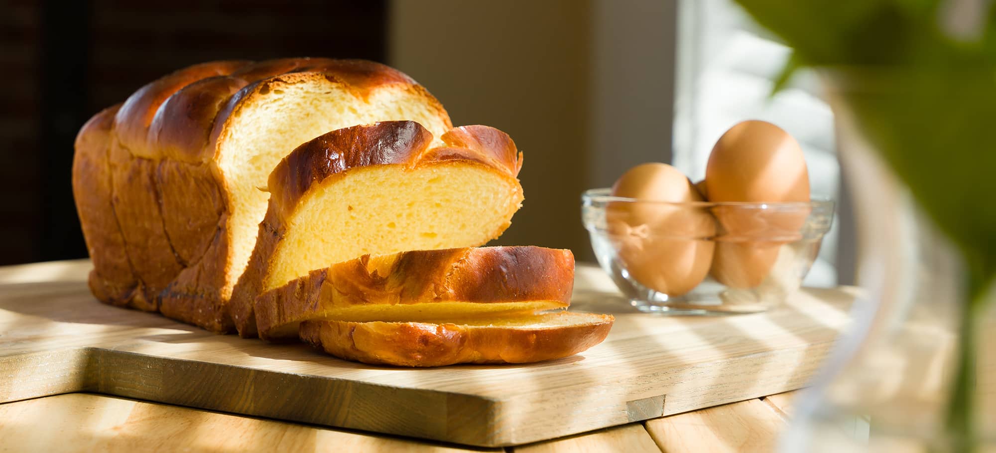 Loaf of no-knead brioche