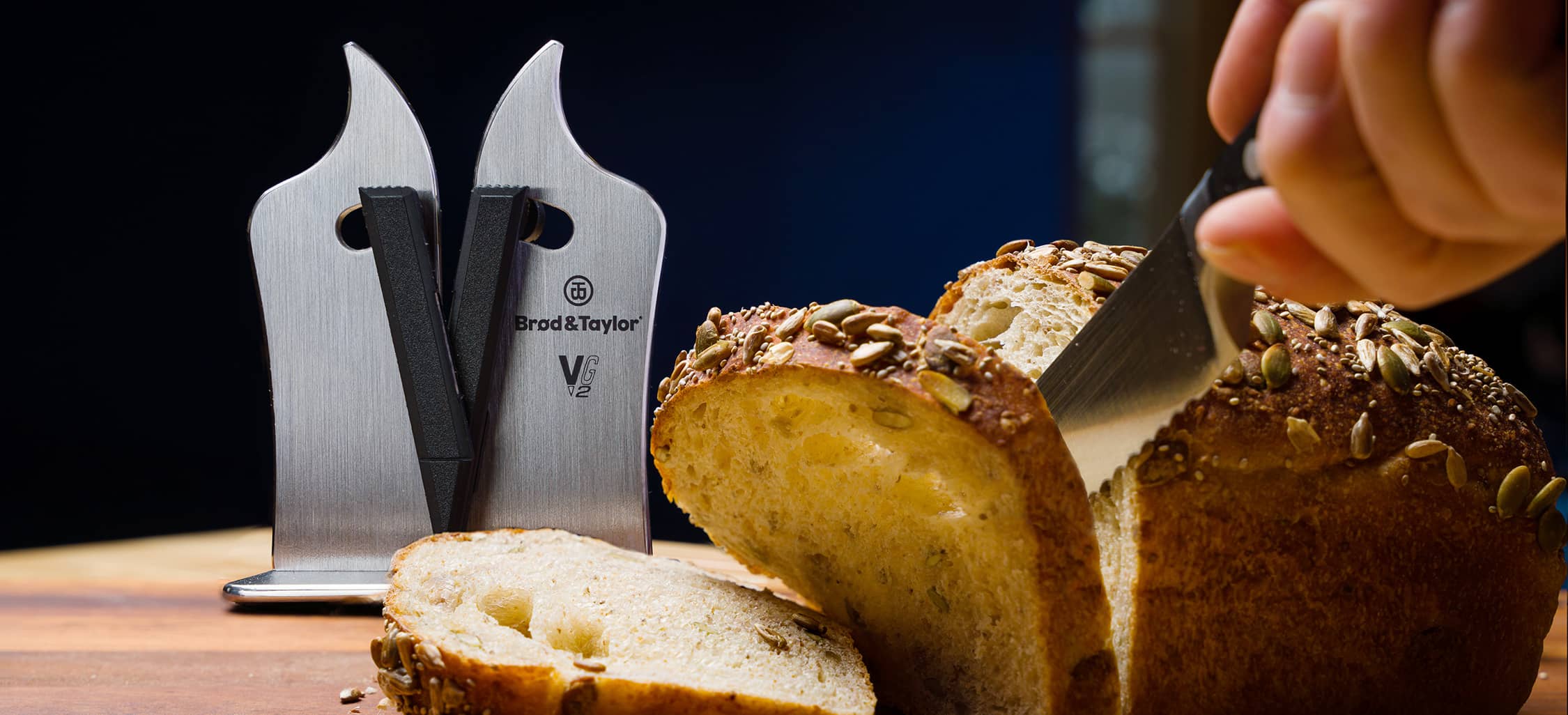 How to Sharpen a Serrated Bread Knife - Work Sharp Sharpeners