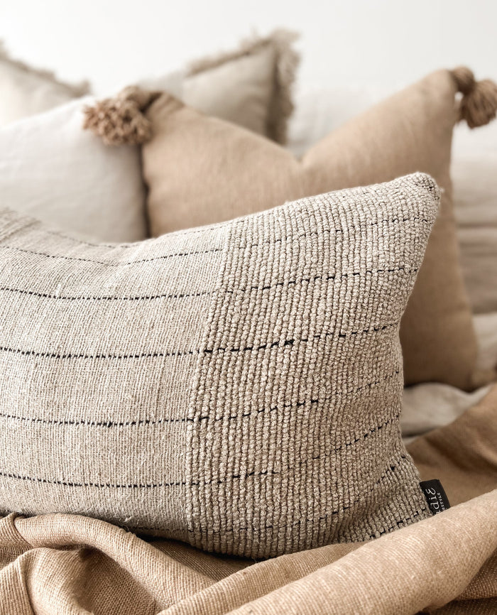 Linen Floor Cushion w/Handle