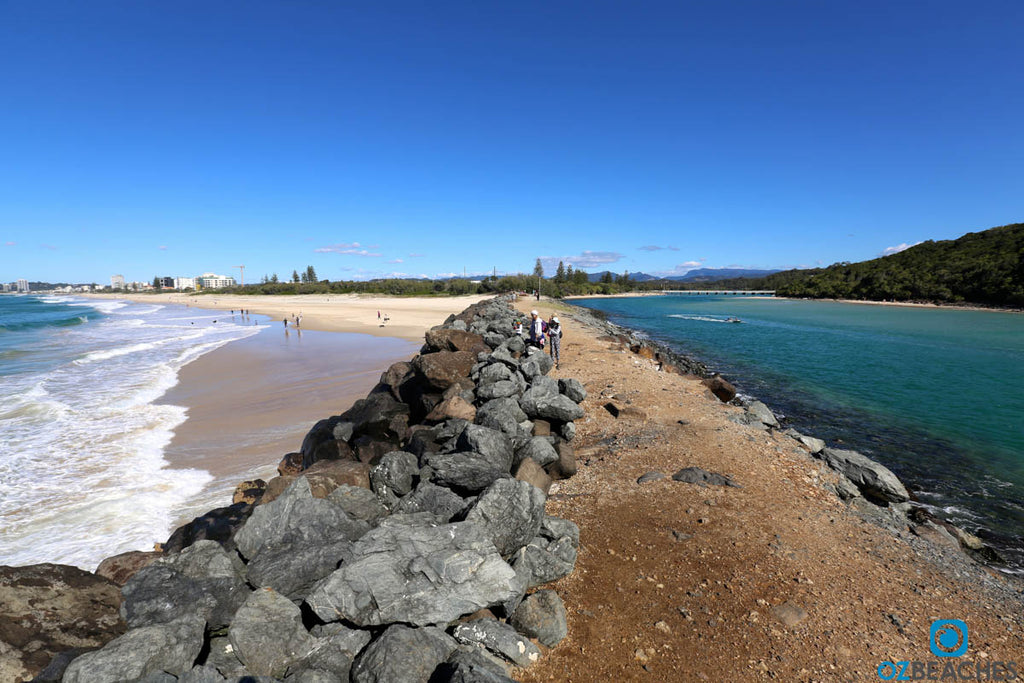 Facing west along the rock wall at Tallebudgera Creek at Burleigh Heads