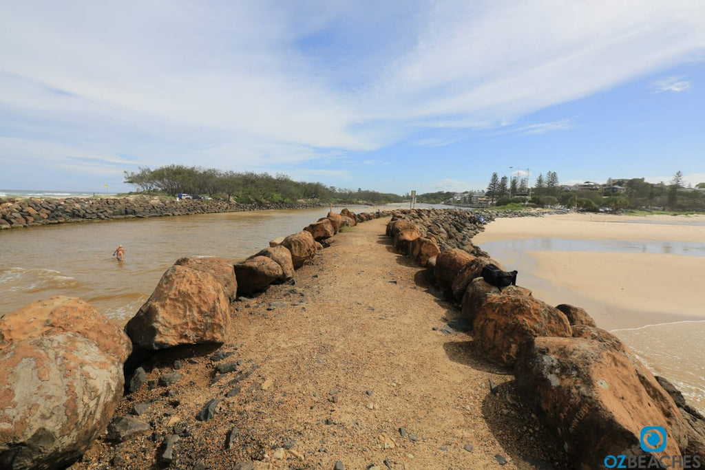 Kingscliff Beach rock wall before renovations