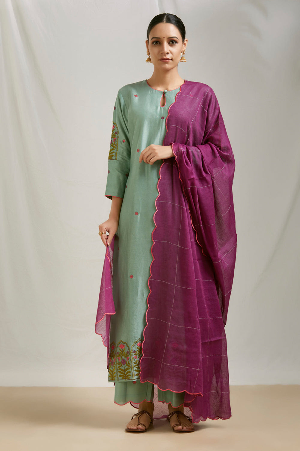 Ivory Embroidered Kurta Set With Dupatta Set Of 3 Purple Panchi 3236