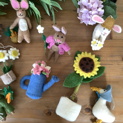 Uneeka's Easter Felt Creations Assortment