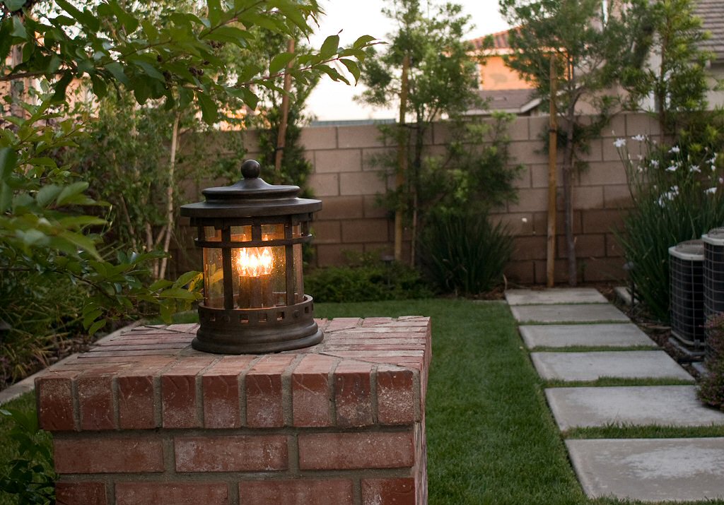 mission style outdoor lighting