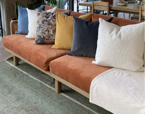 Cuántos metros de tela necesito para tapizar un sofá?