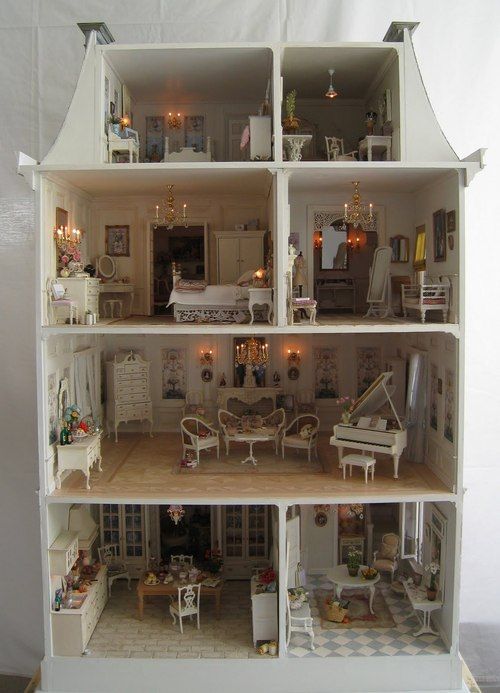 maison miniature ancienne