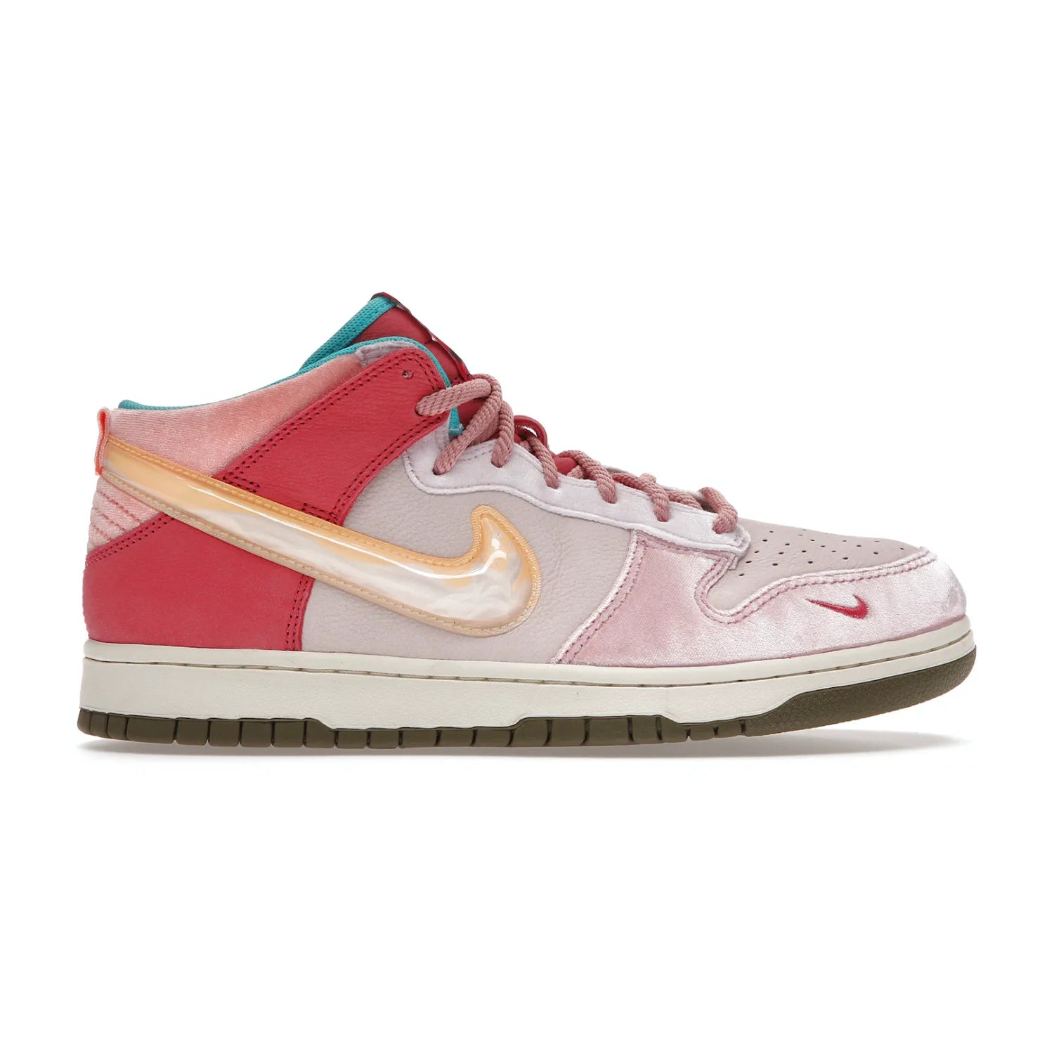 Nike Dunk Mid Social Status Free Lunch Strawberry Milk