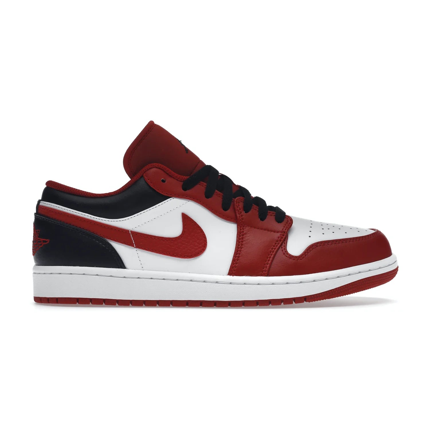 Jordan 1 Low Bulls