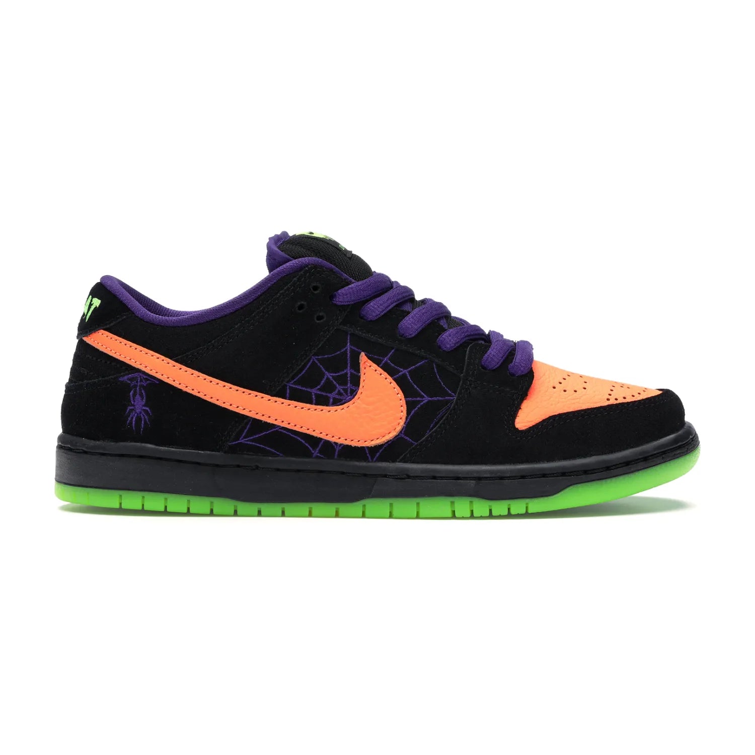 Nike SB Dunk Low Night of Mischief Halloween