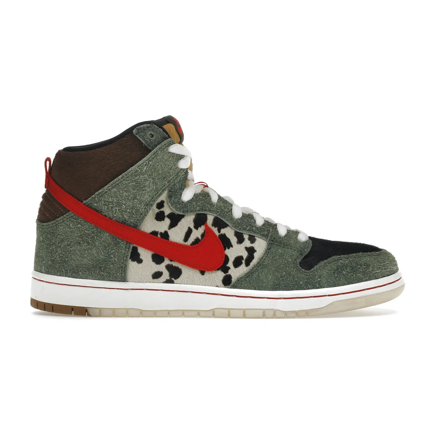 Nike SB Dunk High Dog Walker