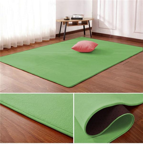 Green runner rug