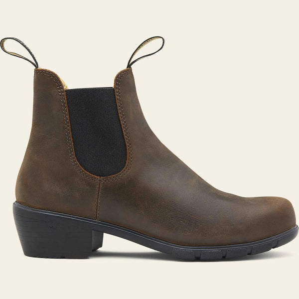 585 Classic Chelsea Boot Rustic Brown Blundstone Long Way Home