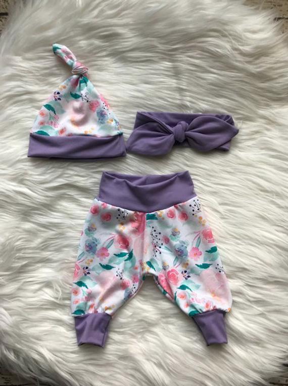 monogrammed coming home outfit for baby girl