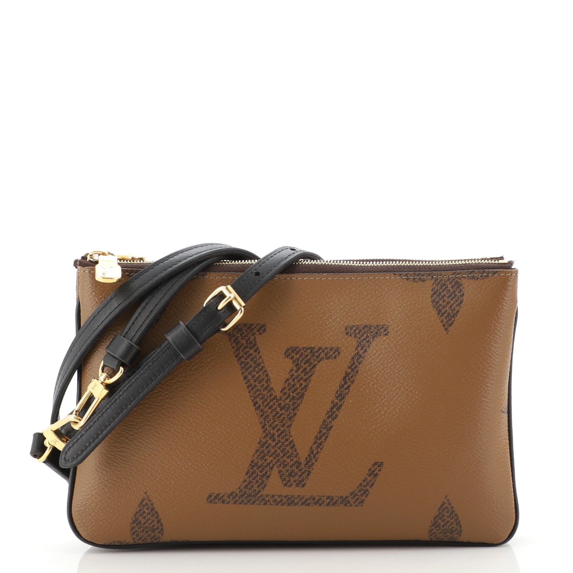 Louis Vuitton 2020s pre-owned Pochette Voyage Clutch Bag - Farfetch