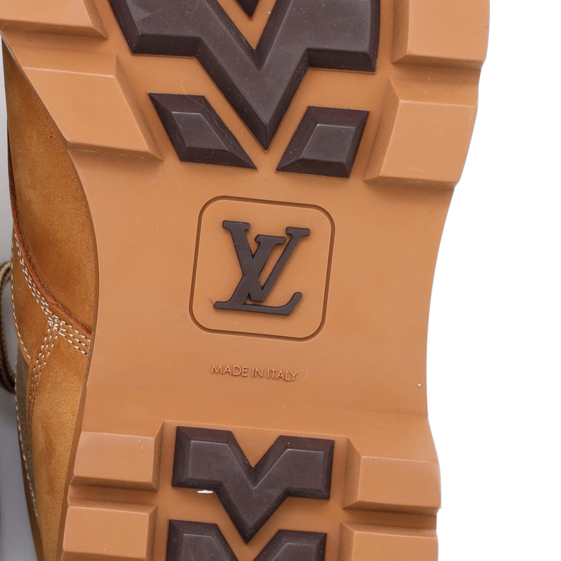 Louis Vuitton Men's Oberkampf Ankle Boots Alps Patches Canvas with