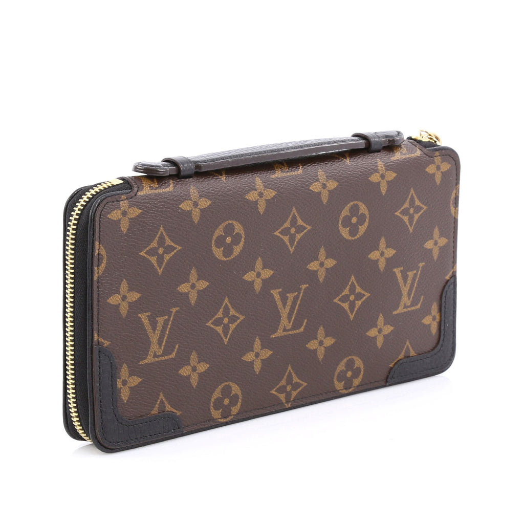 Buy Louis Vuitton Daily Organizer Handbag Monogram Canvas 1459902 – Rebag