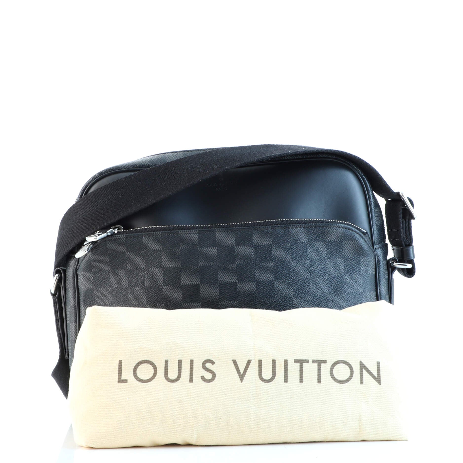 LOUIS VUITTON Dayton PM Damier Graphite Reporter Messenger