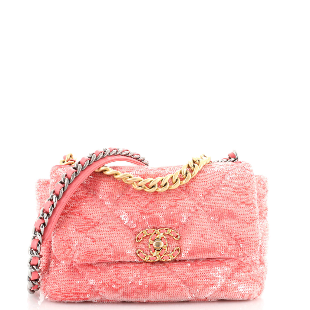 Small flap bag Sequins  goldtone metal white  pink  Fashion  CHANEL