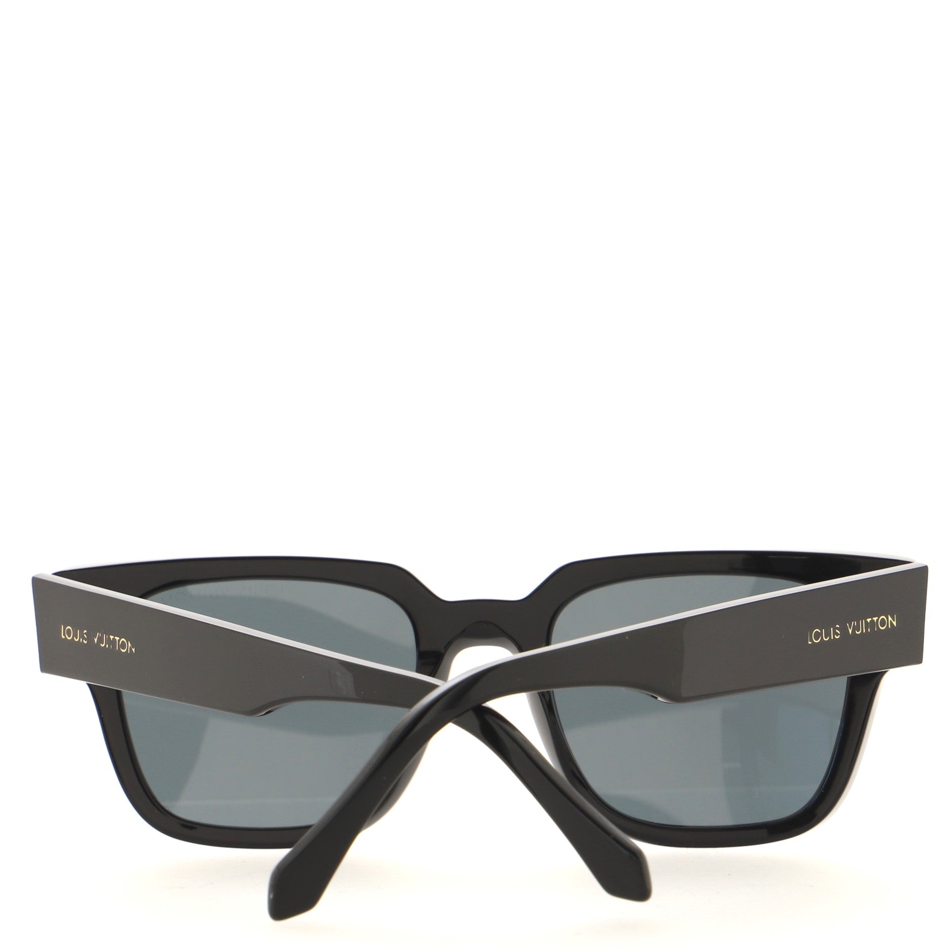 Louis Vuitton LV Escape Square Sunglasses Black Acetate. Size E