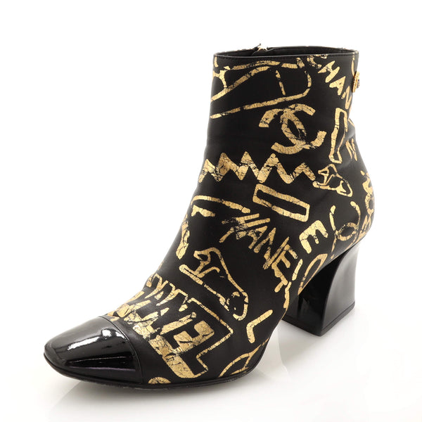 Chanel Women's Paris-New York Graffiti Ankle Boots Printed Leather Black  1944271