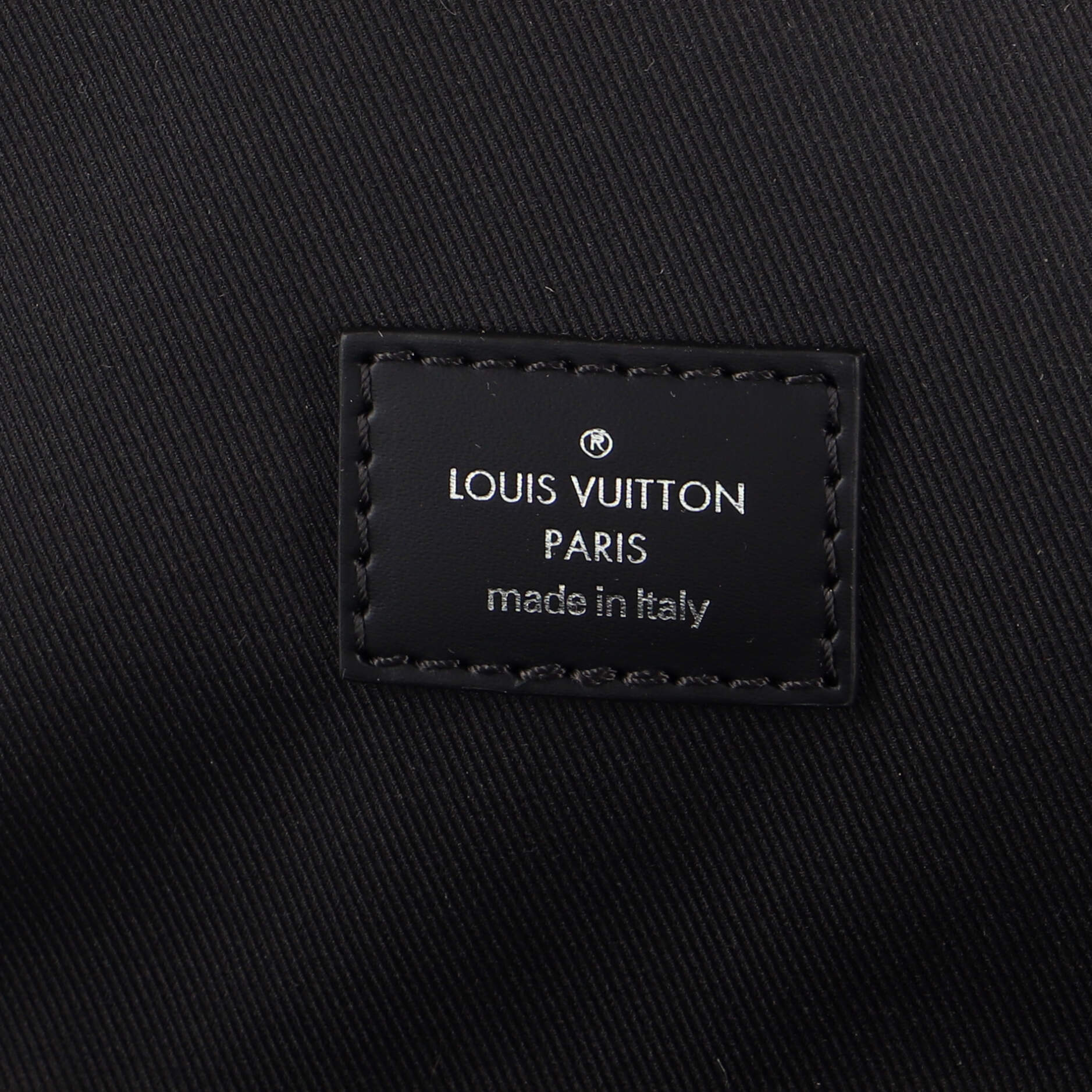 Louis Vuitton Packing Cube Pm In Black