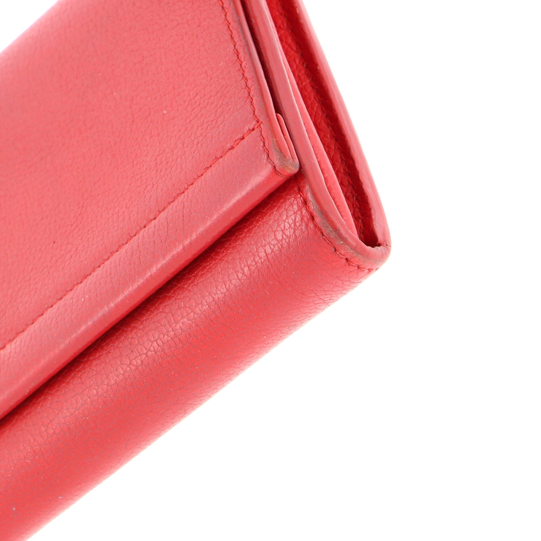 Louis Vuitton Lockme II Calfskin Leather Wallet Red