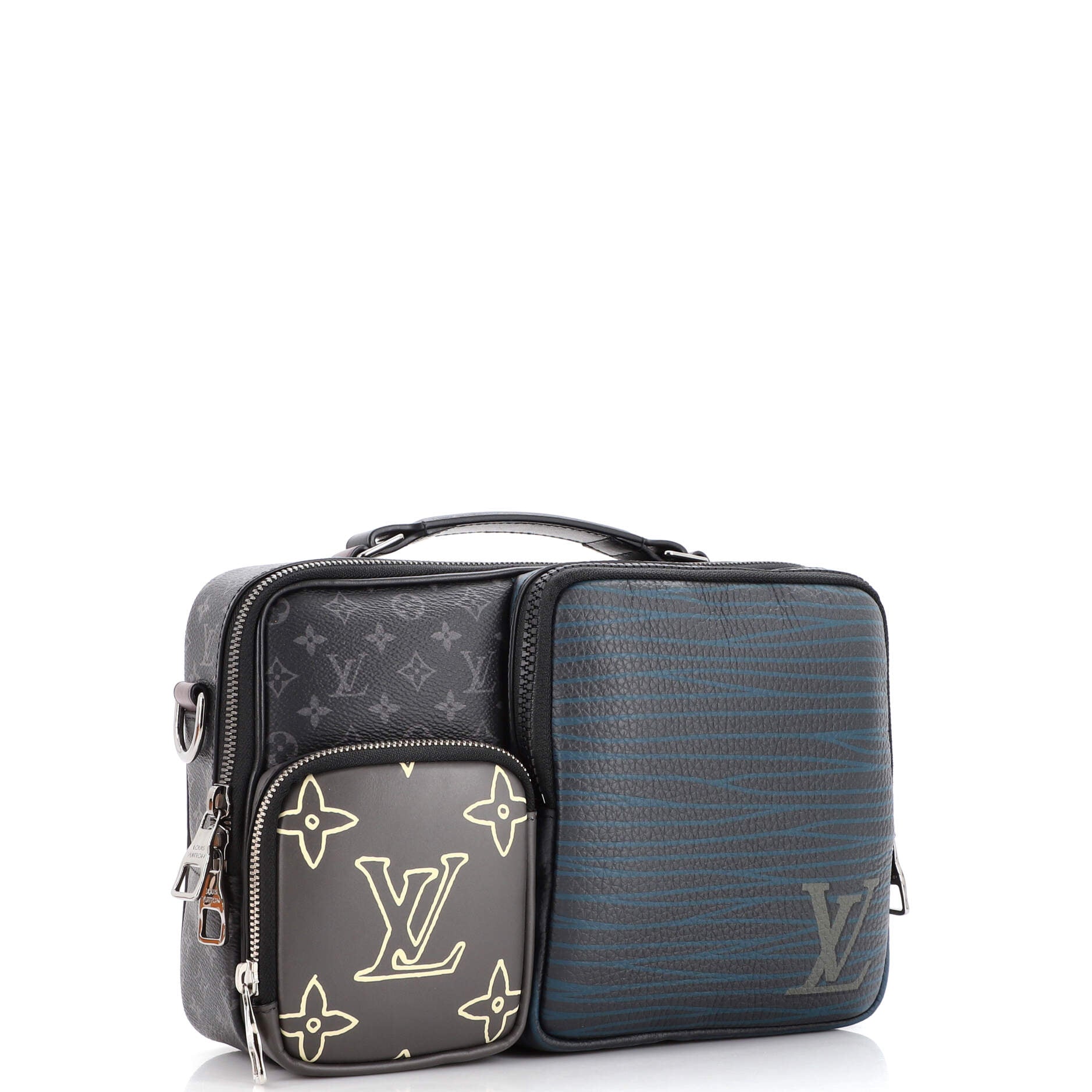 Trio messenger patent leather bag Louis Vuitton Black in Patent