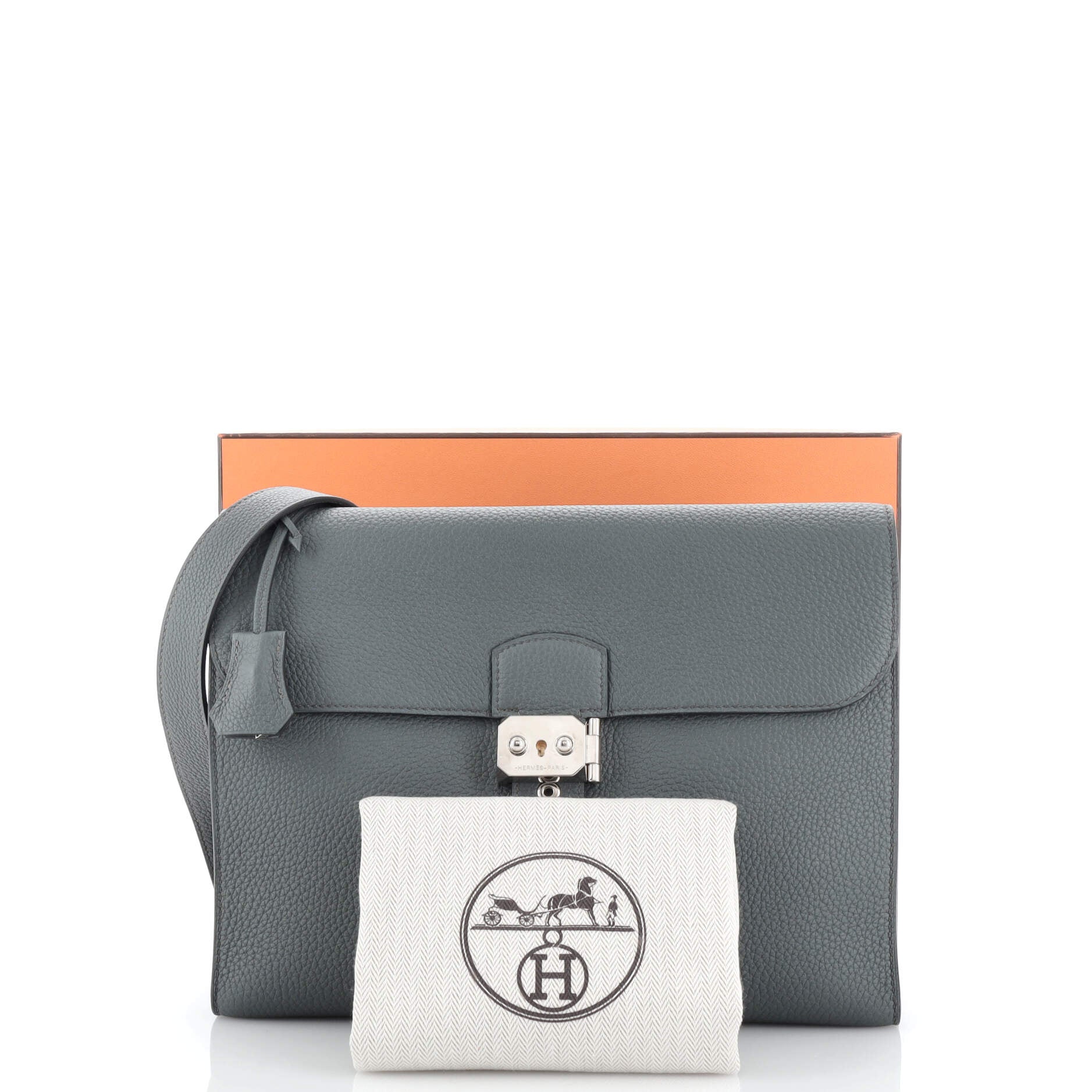 Shop HERMES Sac a Depeches Sac A Depeches 29 Messenger Bag