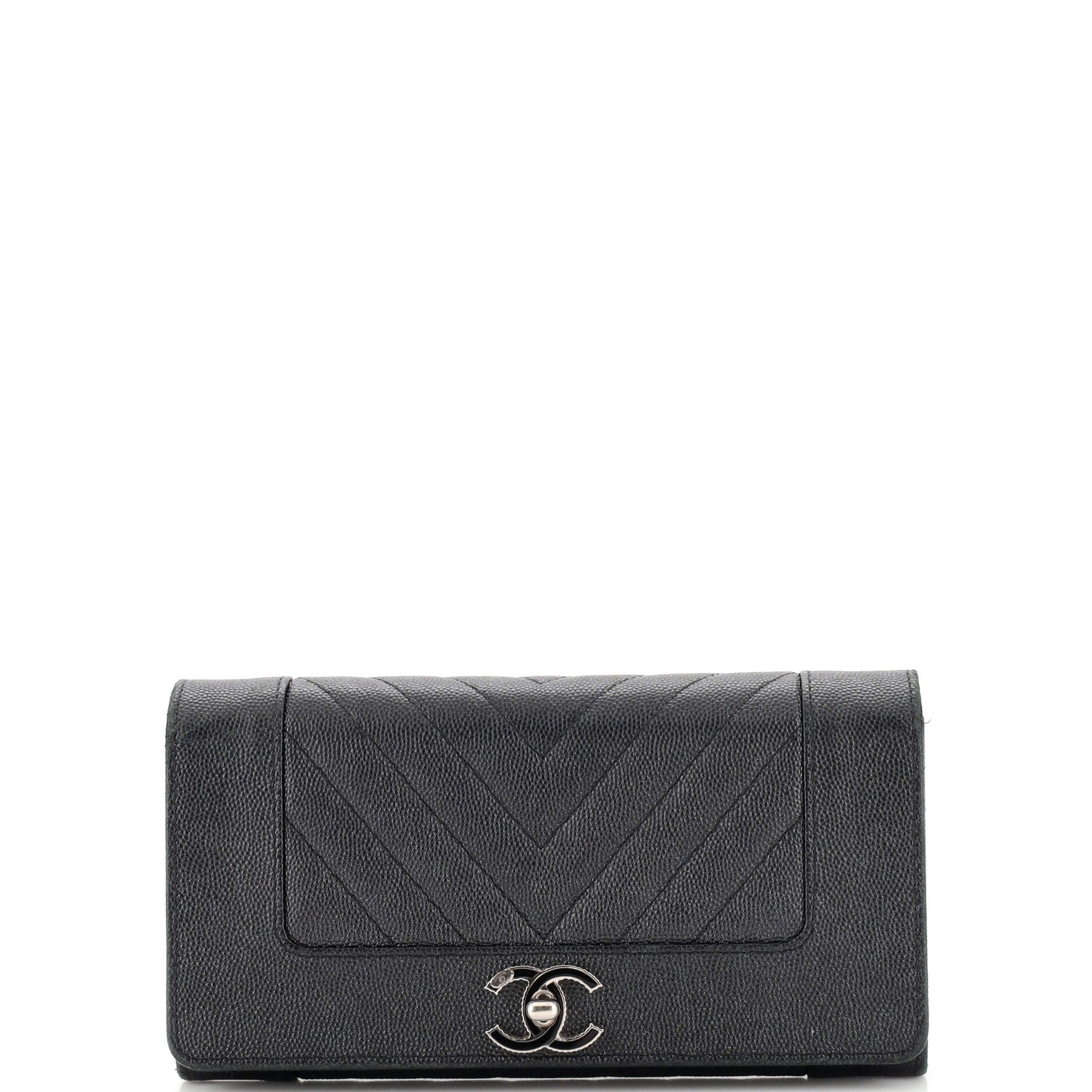 Chanel CC Compact Classic Flap Wallet Chevron Lambskin For Sale at