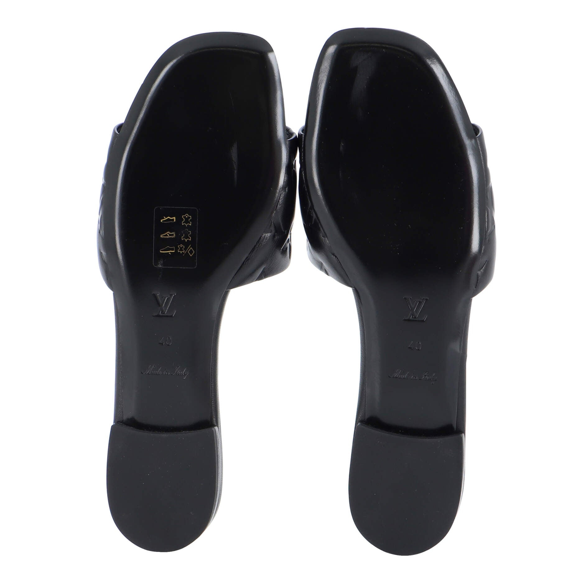 Louis Vuitton Women's Jumbo Flatform Mule Sandals Monogram Embossed  Lambskin Silver 2014051