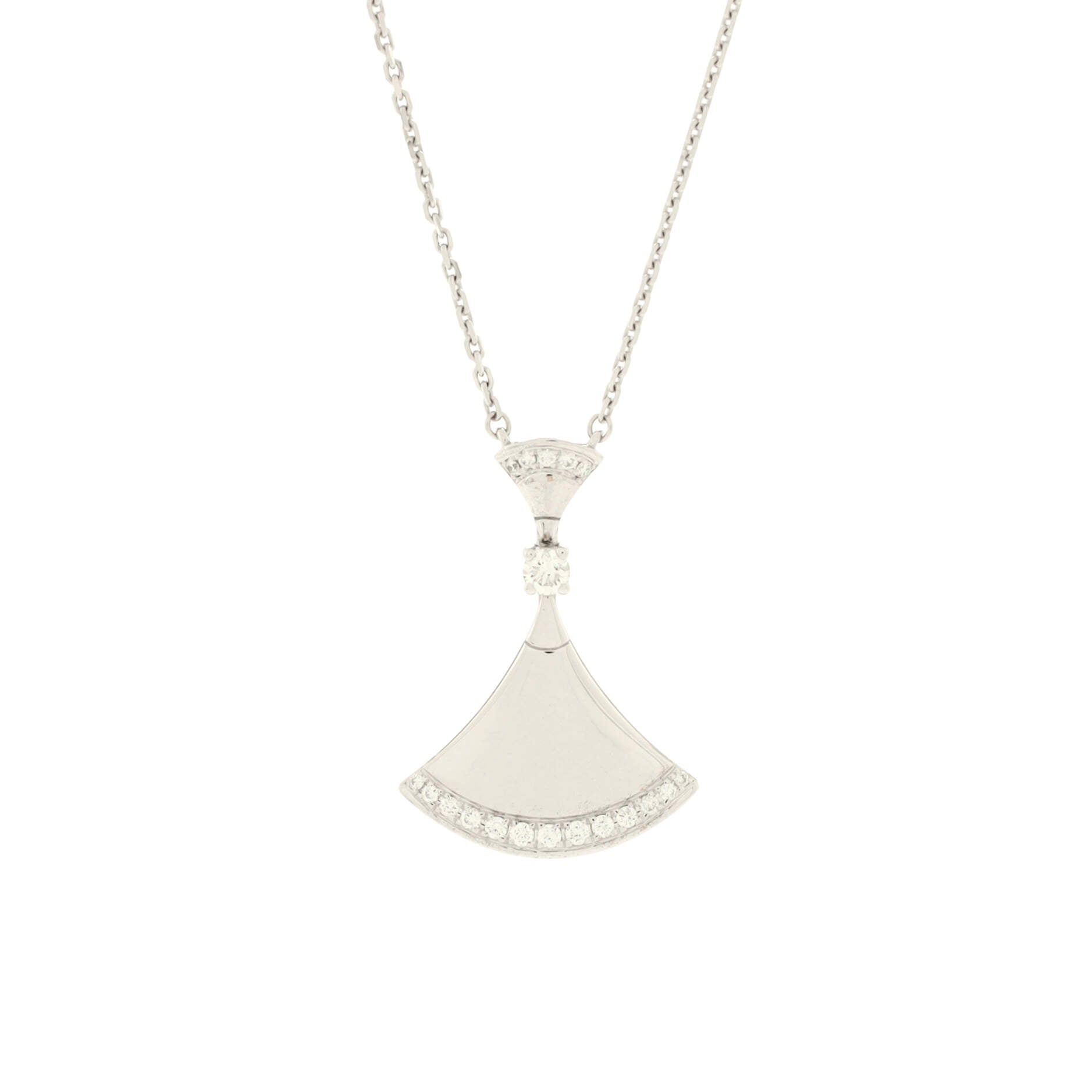 Divas' Dream Pendant Necklace