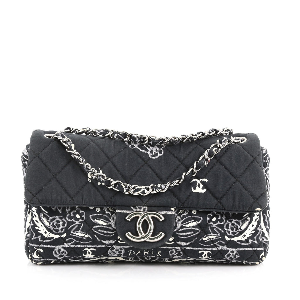 Introducir 42+ imagen chanel bandana bag