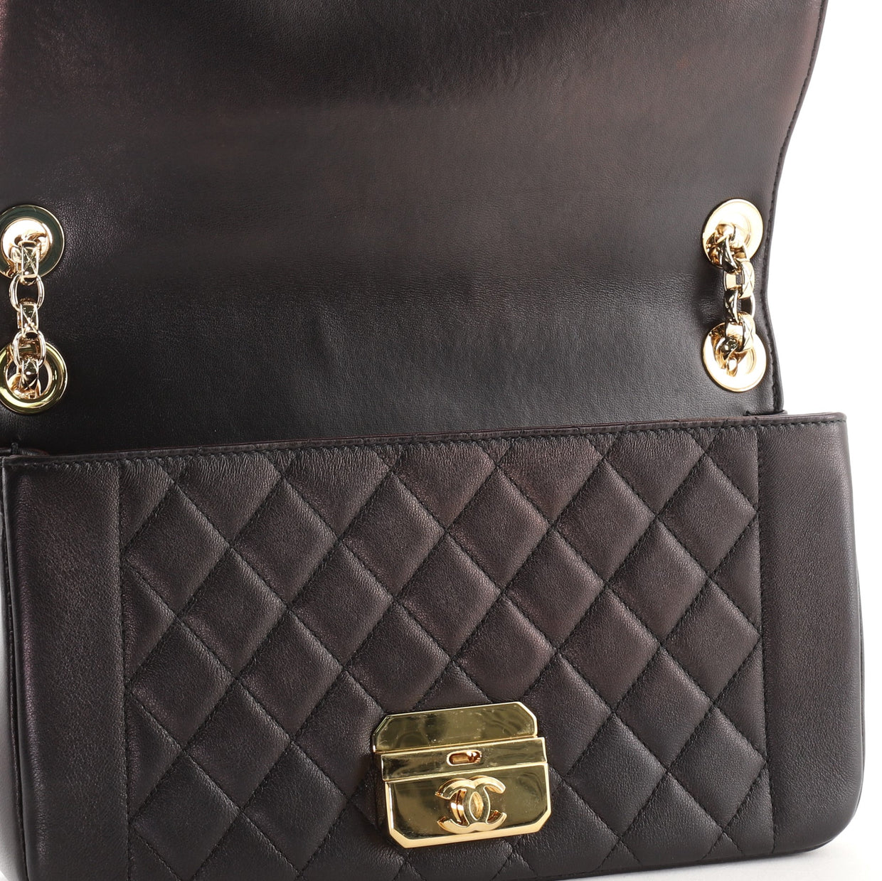 Chanel Beauty Lock Flap Bag Quilted Sheepskin Medium Black 64535111