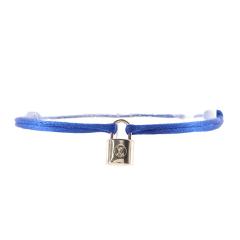 Louis Vuitton renews commitment to UNICEF with new Silver Lockit bracelets  designed by Virgil Abloh - LVMH