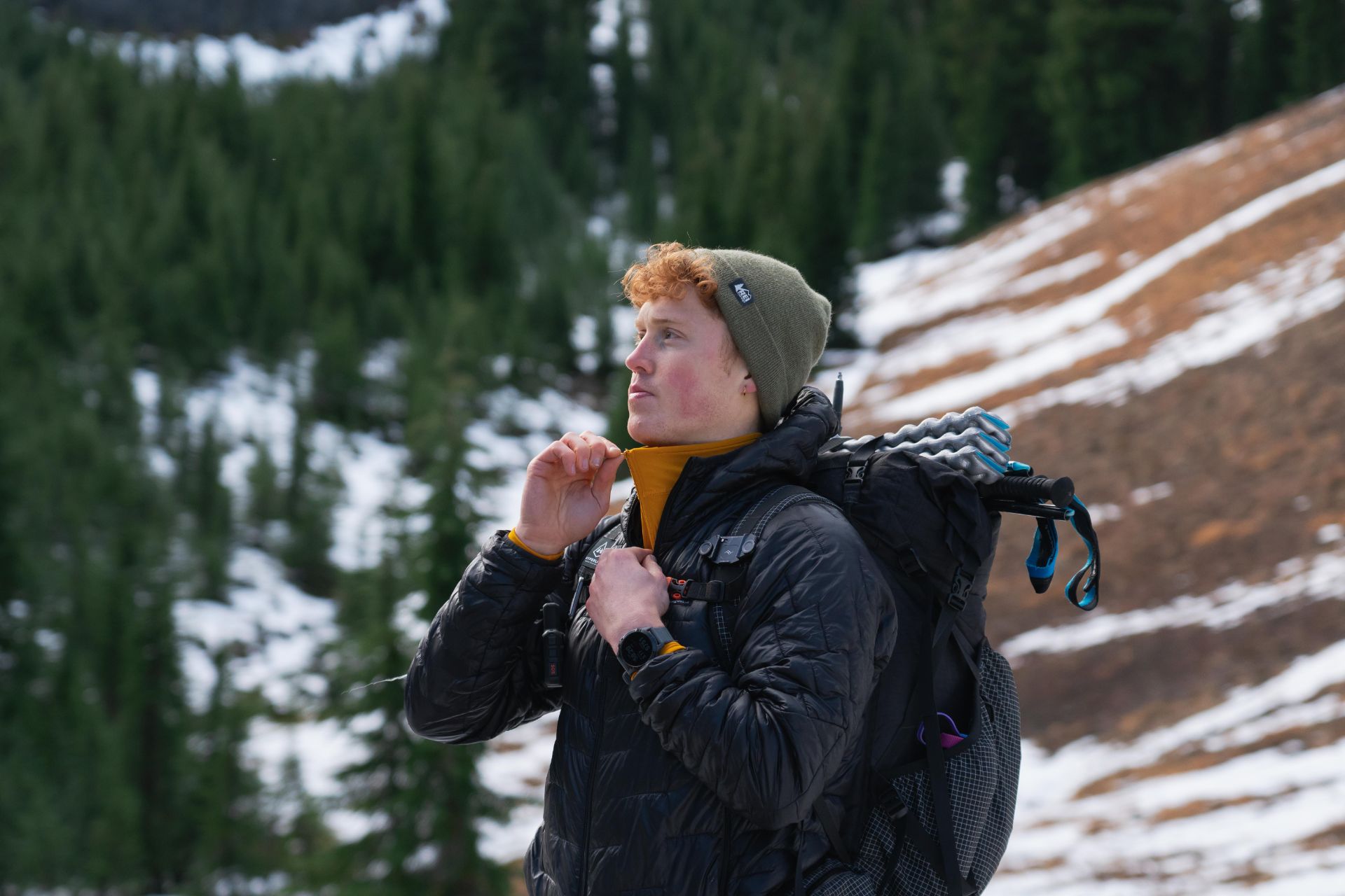 THE Ultimate Guide to Winter Hiking [2024 Gear List] – Greenbelly Meals