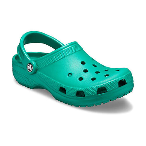 lightest crocs backpacking