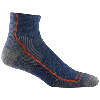 darn tough hiker quarter midweight hiking sock