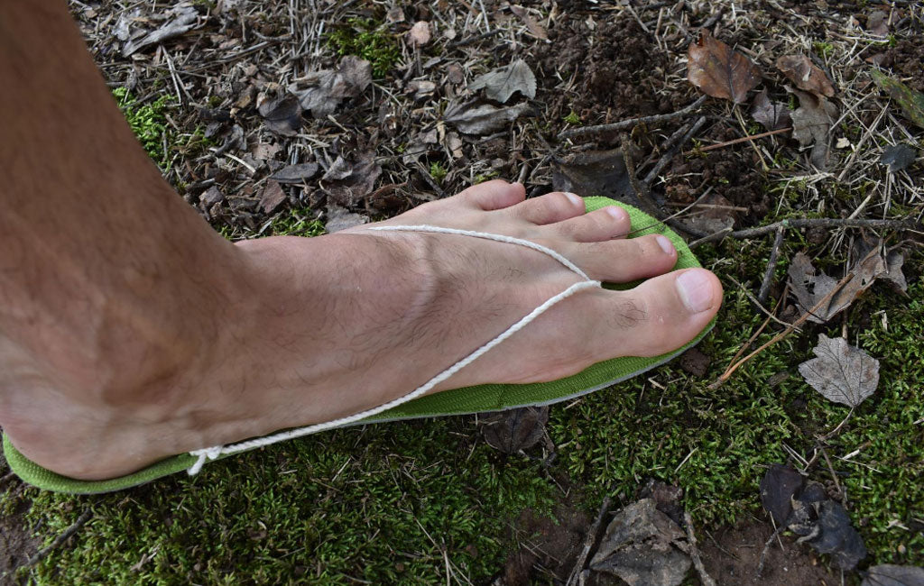 7 Best Camp Shoes Guide to Ultralight Backpacking 