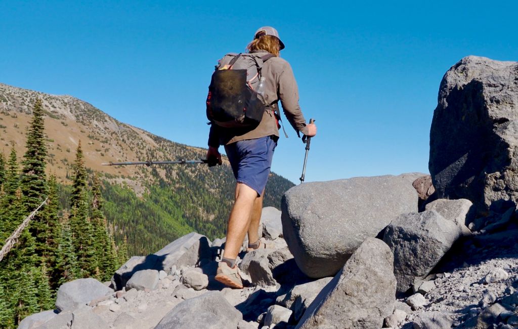 hiker using mountainsmith zerk 40
