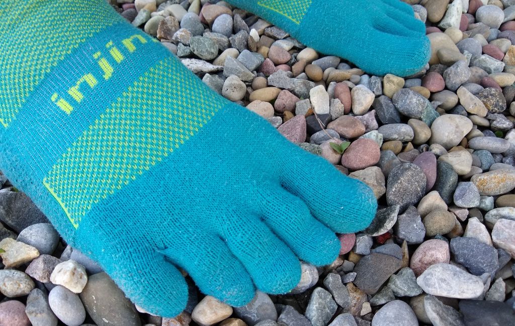 injinji hiking socks showing toe separation