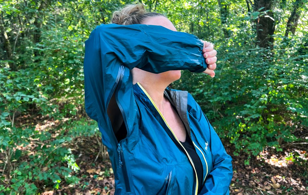 hiker wearing montbell versalite jacket